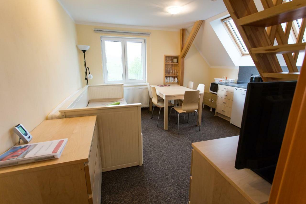 Ferienhaus Iva - Klinovec Aparthotel โลชนา โปด กลิโนฟเซม ภายนอก รูปภาพ