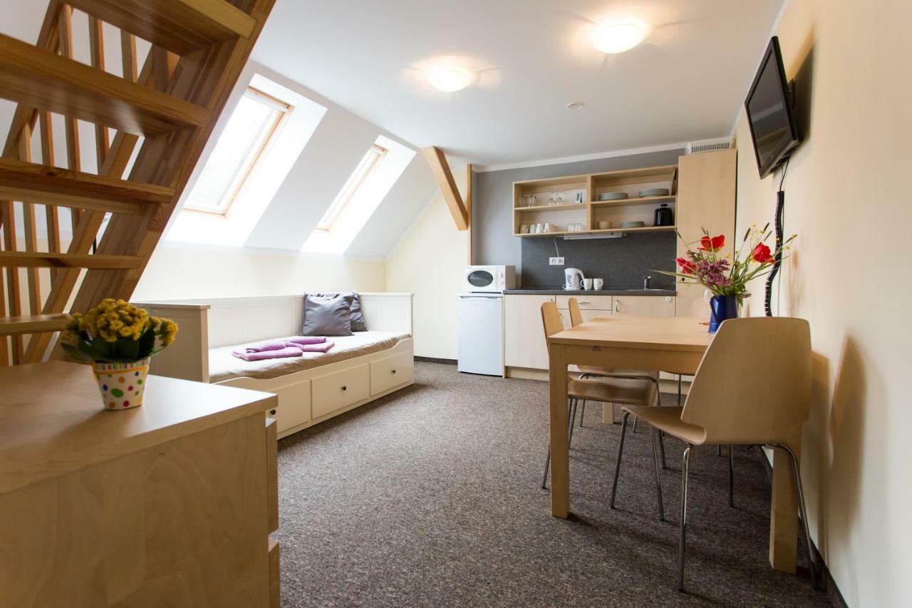 Ferienhaus Iva - Klinovec Aparthotel โลชนา โปด กลิโนฟเซม ภายนอก รูปภาพ